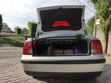 Volkswagen Passat 1996 года за 2 400 000 тг. в Алматы – фото 15