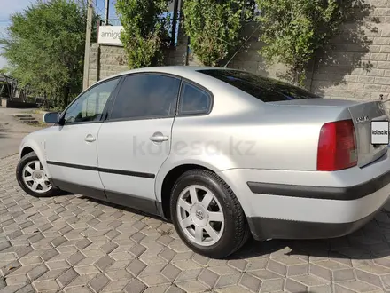 Volkswagen Passat 1996 года за 2 400 000 тг. в Алматы – фото 27
