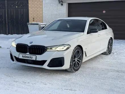 BMW 530 2021 года за 20 850 000 тг. в Караганда – фото 2