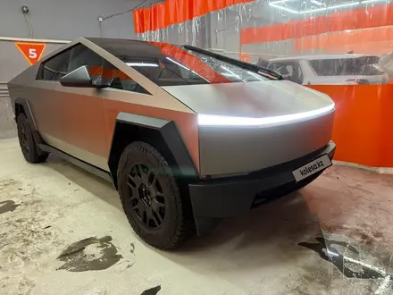 Tesla Cybertruck 2025 года за 95 000 000 тг. в Астана – фото 2