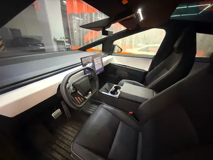 Tesla Cybertruck 2025 года за 95 000 000 тг. в Астана – фото 9