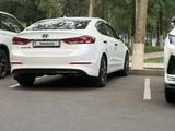 Hyundai Elantra 2019 годаүшін5 800 000 тг. в Астана – фото 5