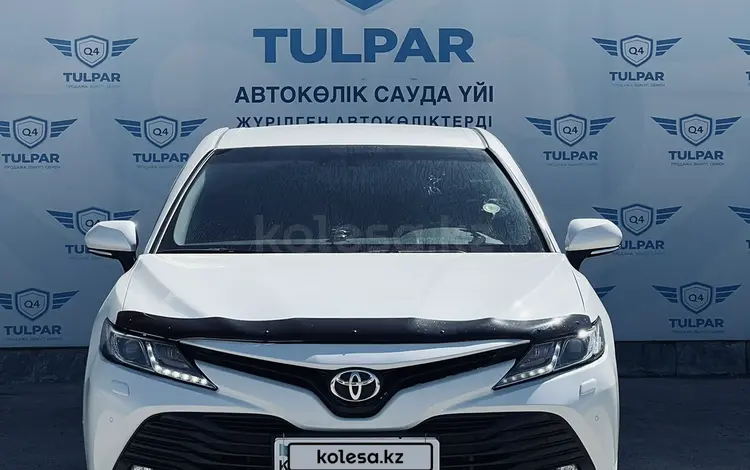 Toyota Camry 2019 года за 12 800 000 тг. в Актау