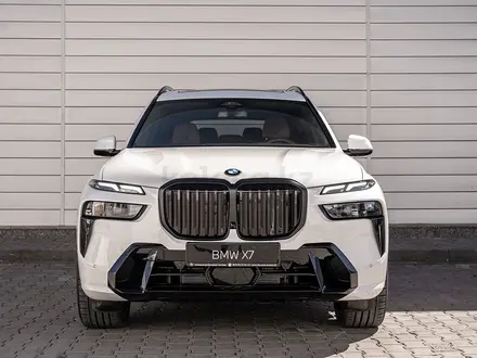 BMW X7 XDrive 40i 2025 года за 80 186 286 тг. в Астана – фото 2