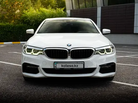 BMW 530 2019 года за 19 500 000 тг. в Караганда – фото 4