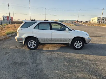 Lexus RX 300 2001 года за 5 900 000 тг. в Атырау – фото 5