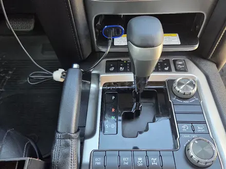 Toyota Land Cruiser 2016 года за 29 900 000 тг. в Астана – фото 20