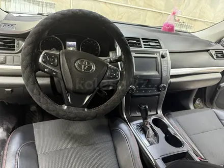 Toyota Camry 2016 года за 8 000 000 тг. в Шымкент – фото 4