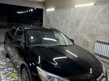 Toyota Camry 2016 года за 8 000 000 тг. в Шымкент – фото 3