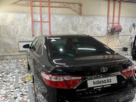 Toyota Camry 2016 года за 8 000 000 тг. в Шымкент – фото 6