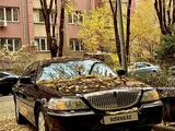 Lincoln Town Car 2002 года за 3 750 000 тг. в Алматы – фото 2