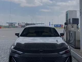Чанган UNI-V, 2023