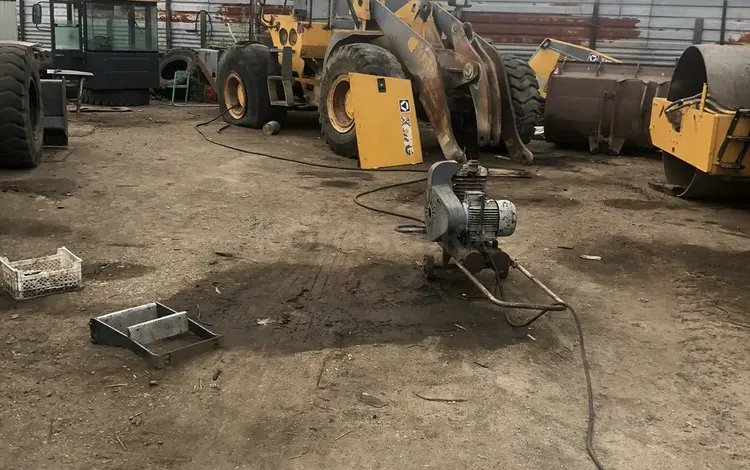 XCMG  ZL 50 G 2011 года за 500 000 тг. в Костанай