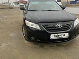 Toyota Camry 2008 года за 6 500 000 тг. в Атырау – фото 2