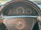 Mercedes-Benz C 180 1996 года за 900 000 тг. в Кокшетау – фото 2
