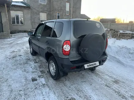 Chevrolet Niva 2018 года за 4 700 000 тг. в Павлодар – фото 2