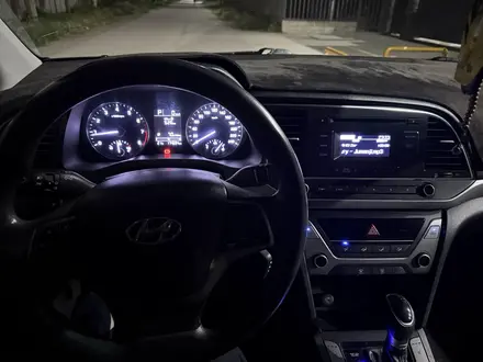 Hyundai Elantra 2017 года за 6 500 000 тг. в Алматы – фото 6