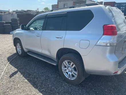 Toyota Land Cruiser Prado 2010 года за 10 000 тг. в Караганда