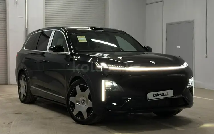 Deepal S09 Ultra+ 2025 года за 25 000 000 тг. в Астана