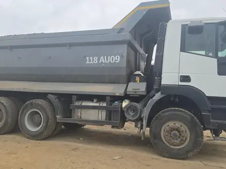 IVECO 2016 года за 20 000 000 тг. в Атырау – фото 2