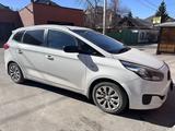 Kia Carens 2014 года за 6 800 000 тг. в Павлодар