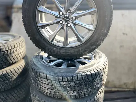 Диски в месте с Зимней резиной 225/65R17 за 1 000 тг. в Алматы