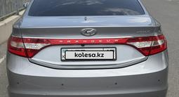 Hyundai Grandeur 2015 годаүшін7 900 000 тг. в Шымкент – фото 4