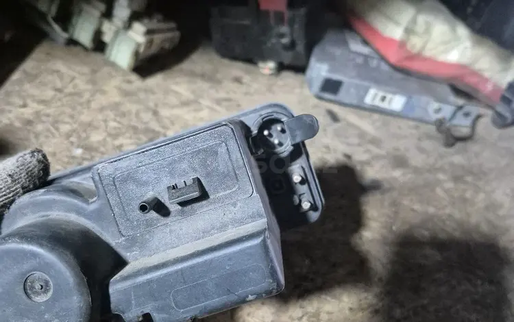 Компрессор центрального замка за 30 000 тг. в Караганда