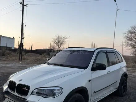 BMW X5 2007 года за 7 500 000 тг. в Караганда – фото 2