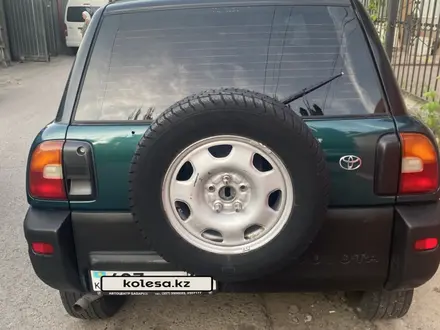 Toyota RAV4 1996 года за 3 450 000 тг. в Алматы – фото 6