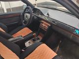 Mercedes-Benz E 230 1991 года за 600 000 тг. в Алматы