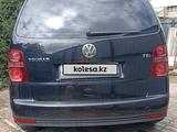 Volkswagen Touran 2007 года за 3 800 000 тг. в Павлодар – фото 3