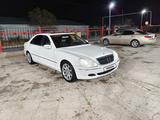 Mercedes-Benz S 500 2003 года за 4 500 000 тг. в Жанаозен