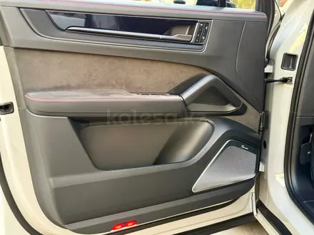 Porsche Cayenne Coupe 2024 года за 82 000 000 тг. в Усть-Каменогорск – фото 22