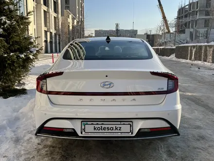 Hyundai Sonata 2020 года за 12 500 000 тг. в Алматы – фото 4