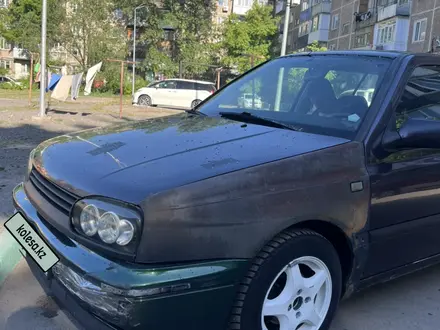 Volkswagen Golf 1993 года за 550 000 тг. в Караганда – фото 4
