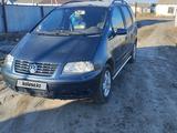 Volkswagen Sharan 2002 года за 3 200 000 тг. в Атырау – фото 2