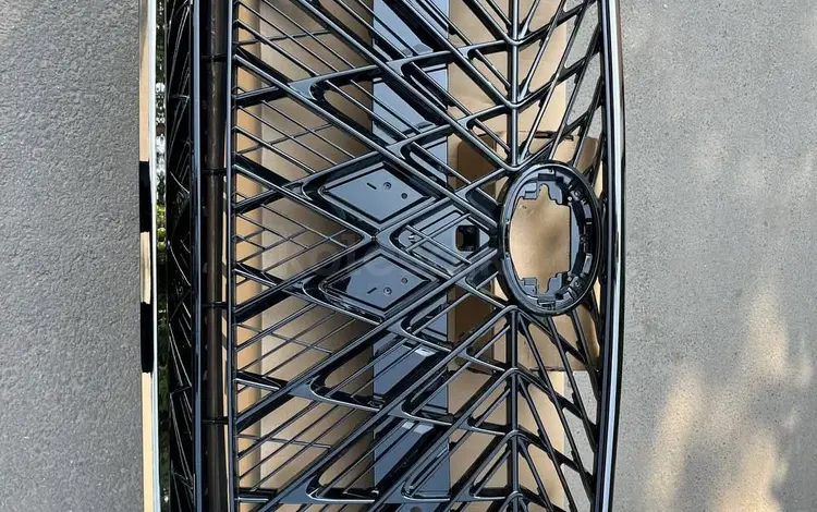 Решотка LEXUS 570 2016- за 150 000 тг. в Алматы