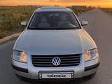 Volkswagen Passat 2001 годаүшін2 300 000 тг. в Туркестан