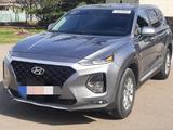 Hyundai Santa Fe 2019 годаүшін10 700 000 тг. в Актау – фото 2