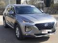 Hyundai Santa Fe 2019 годаfor10 700 000 тг. в Актау