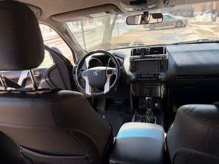Toyota Land Cruiser Prado 2016 года за 19 000 000 тг. в Караганда – фото 11