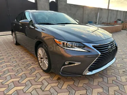 Lexus ES 350 2015 года за 18 500 000 тг. в Актау – фото 3