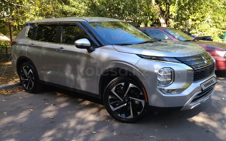 Mitsubishi Outlander 2021 года за 14 900 000 тг. в Алматы