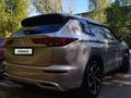 Mitsubishi Outlander 2021 года за 14 900 000 тг. в Алматы – фото 2