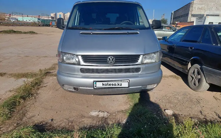 Volkswagen Transporter 2003 годаfor5 800 000 тг. в Астана