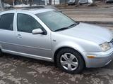 Volkswagen Jetta 2002 года за 2 350 000 тг. в Астана – фото 2