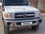 Toyota Land Cruiser 2022 годаүшін28 200 000 тг. в Актобе