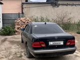 Mercedes-Benz E 280 1996 годаfor1 200 000 тг. в Кызылорда