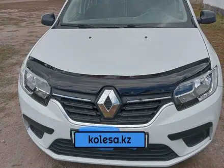 Renault Logan 2018 года за 3 700 000 тг. в Караганда